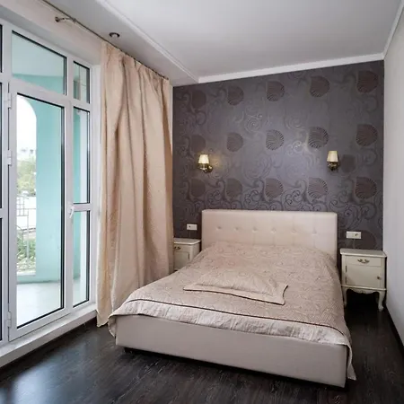 Апартаменти 2 Bedrooom In Center всегда есть свет !