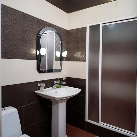 2 Bedrooom In Center всегда есть свет ! *
