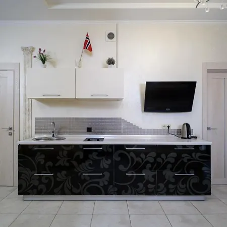 Апартаменти 2 Bedrooom In Center всегда есть свет ! Одеса
