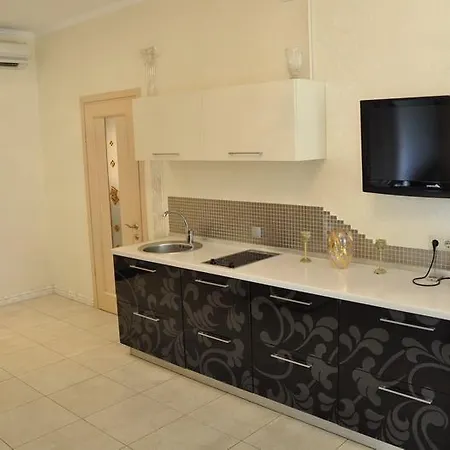 2 Bedrooom In Center всегда есть свет ! * Odessa
