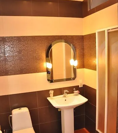 2 Bedrooom In Center всегда есть свет ! Апартаменти *