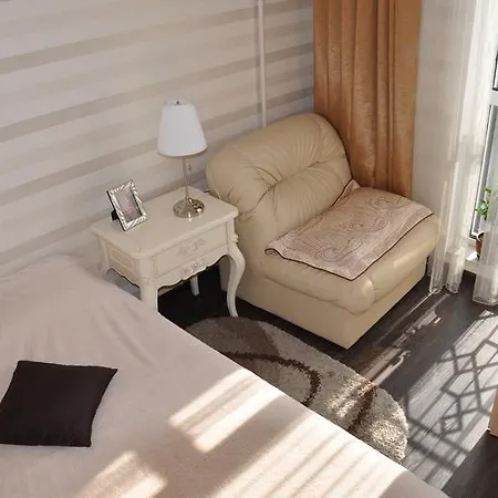 Апартаменти 2 Bedrooom In Center всегда есть свет ! Одеса