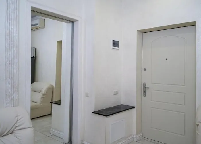 2 Bedrooom In Center всегда есть свет !