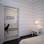 2 Bedrooom In Center всегда есть свет ! *