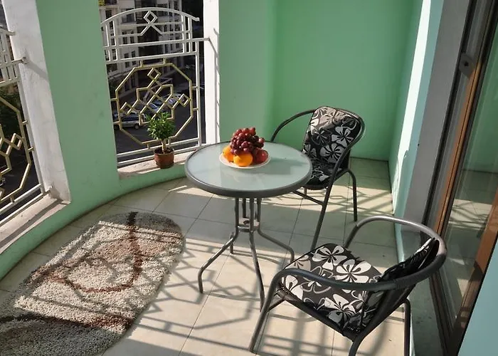 2 Bedrooom In Center всегда есть свет ! Odessa