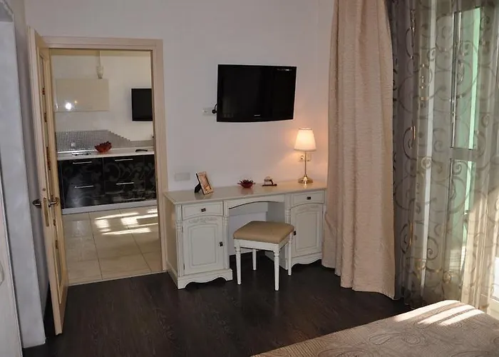 2 Bedrooom In Center всегда есть свет ! * Одеса